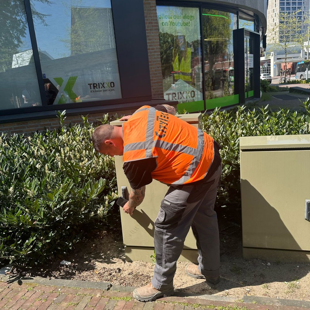 Infra Gemeente & Vitale Infrastructuur bij VRI kast